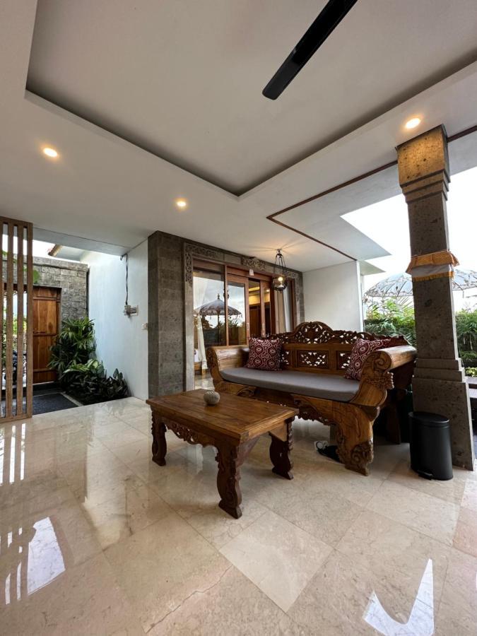 Gyanesh Villa Ubud  Exterior photo